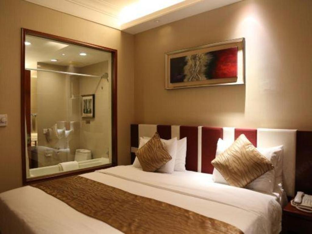 Qingdao Blue Horizon Hotel Licang Exterior photo