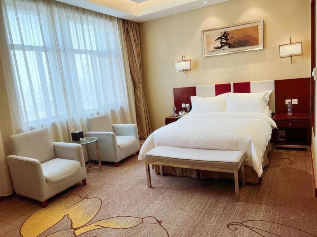 Qingdao Blue Horizon Hotel Licang Exterior photo