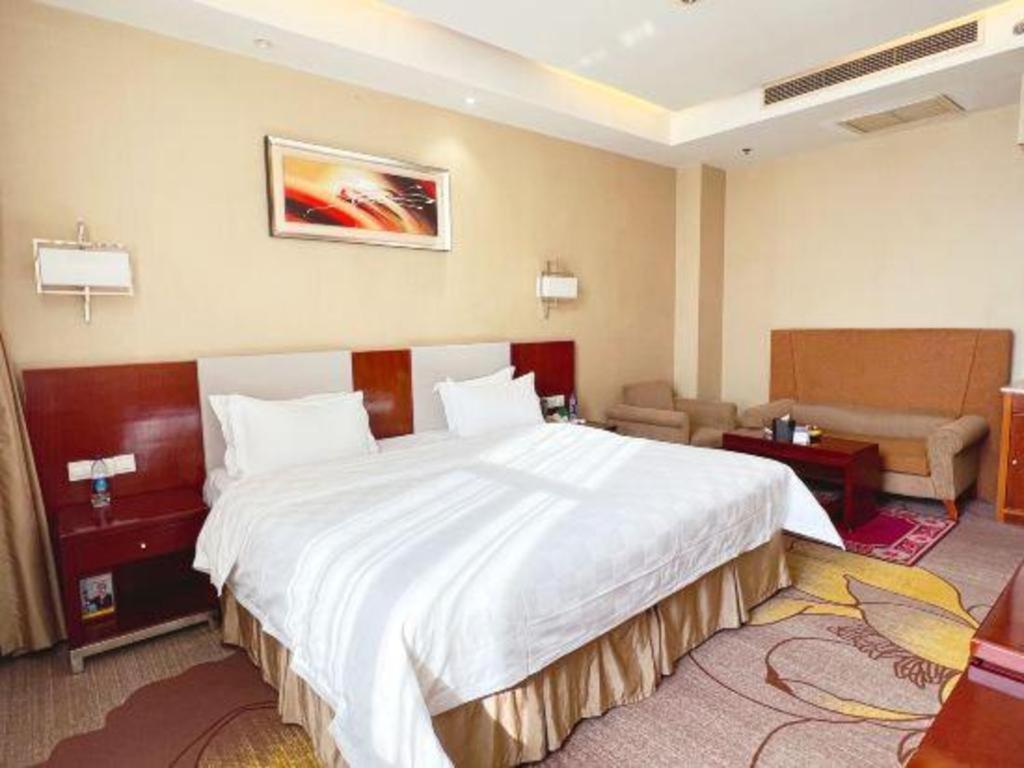 Qingdao Blue Horizon Hotel Licang Exterior photo