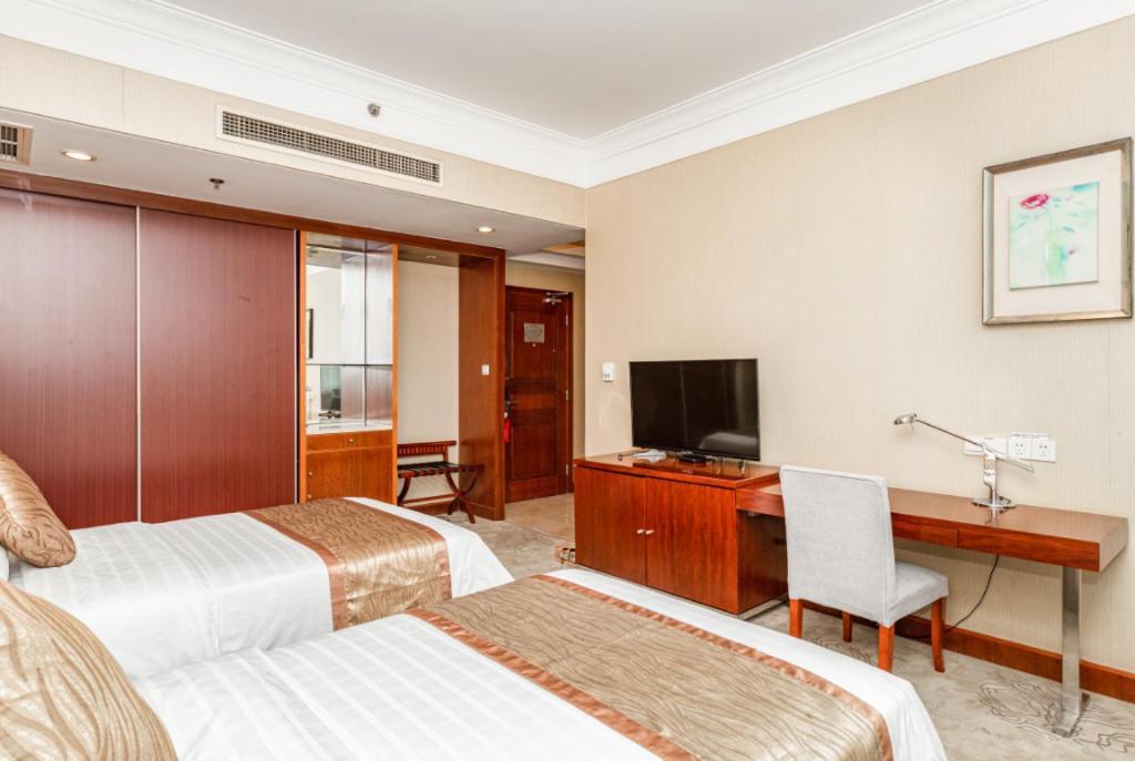 Qingdao Blue Horizon Hotel Licang Exterior photo